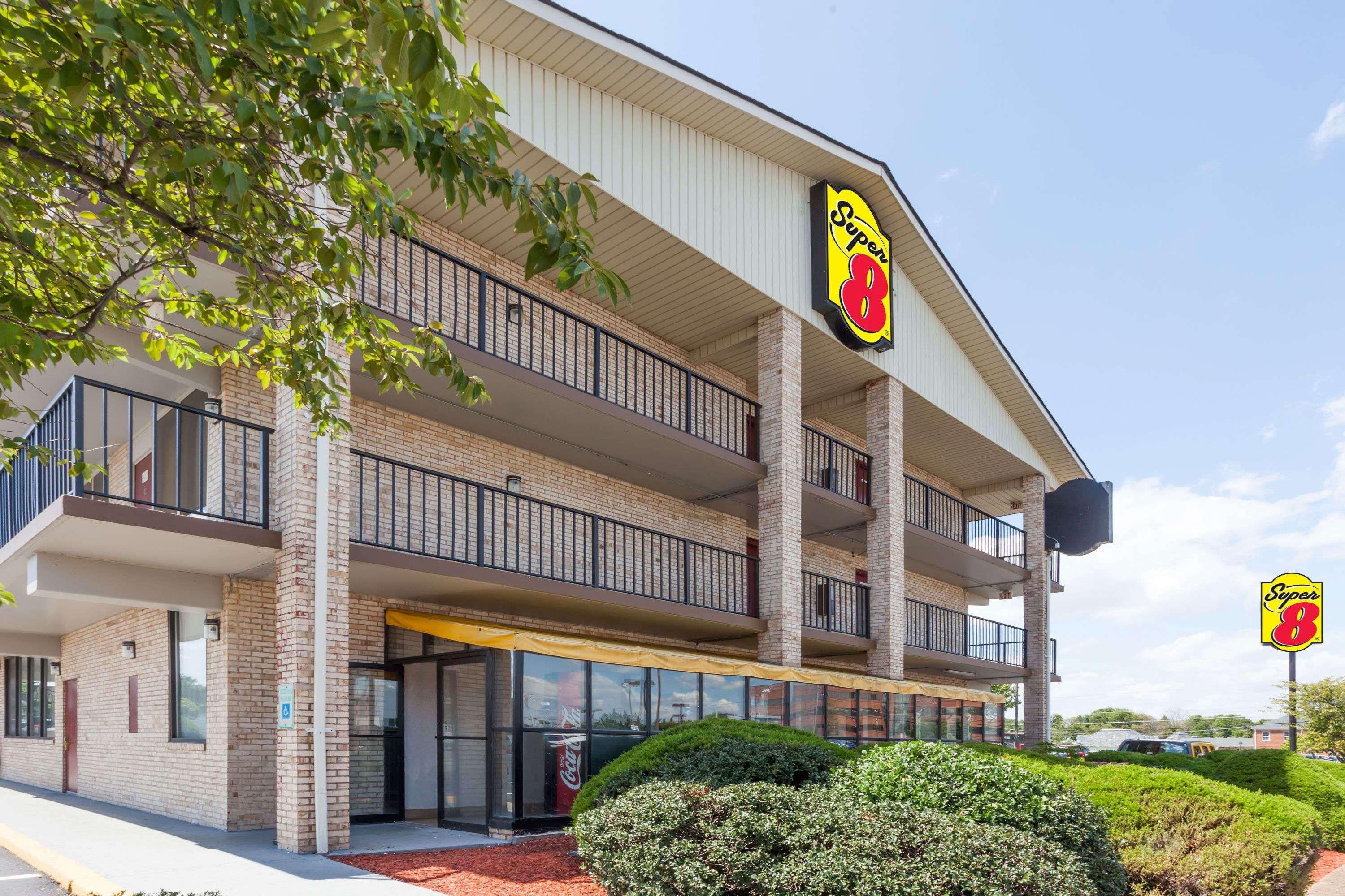 Hotel Super 8 By Wyndham Manassas Zewnętrze zdjęcie