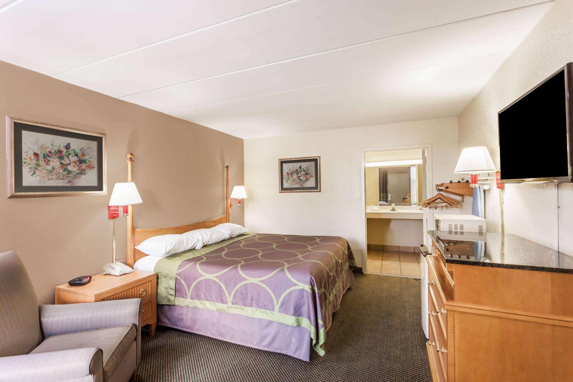 Hotel Super 8 By Wyndham Manassas Zewnętrze zdjęcie